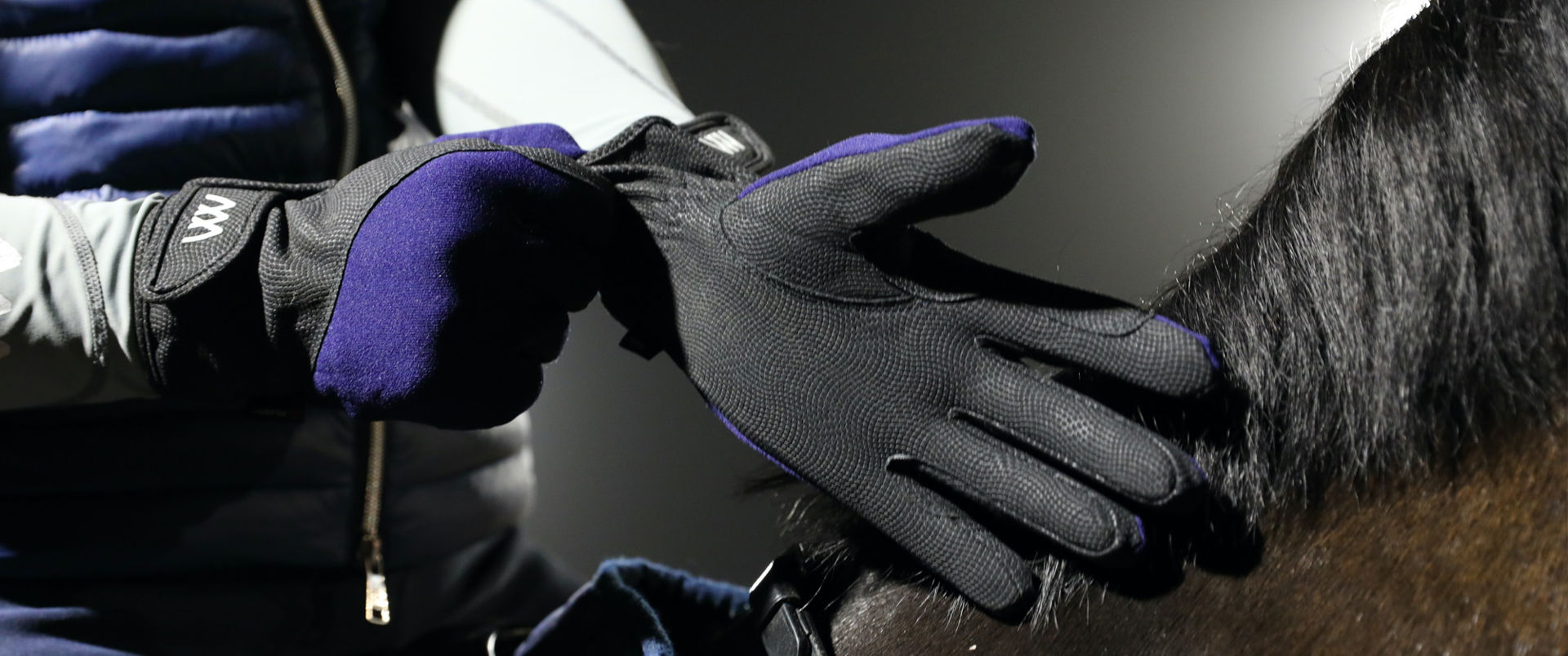 Thermal riding best sale gloves